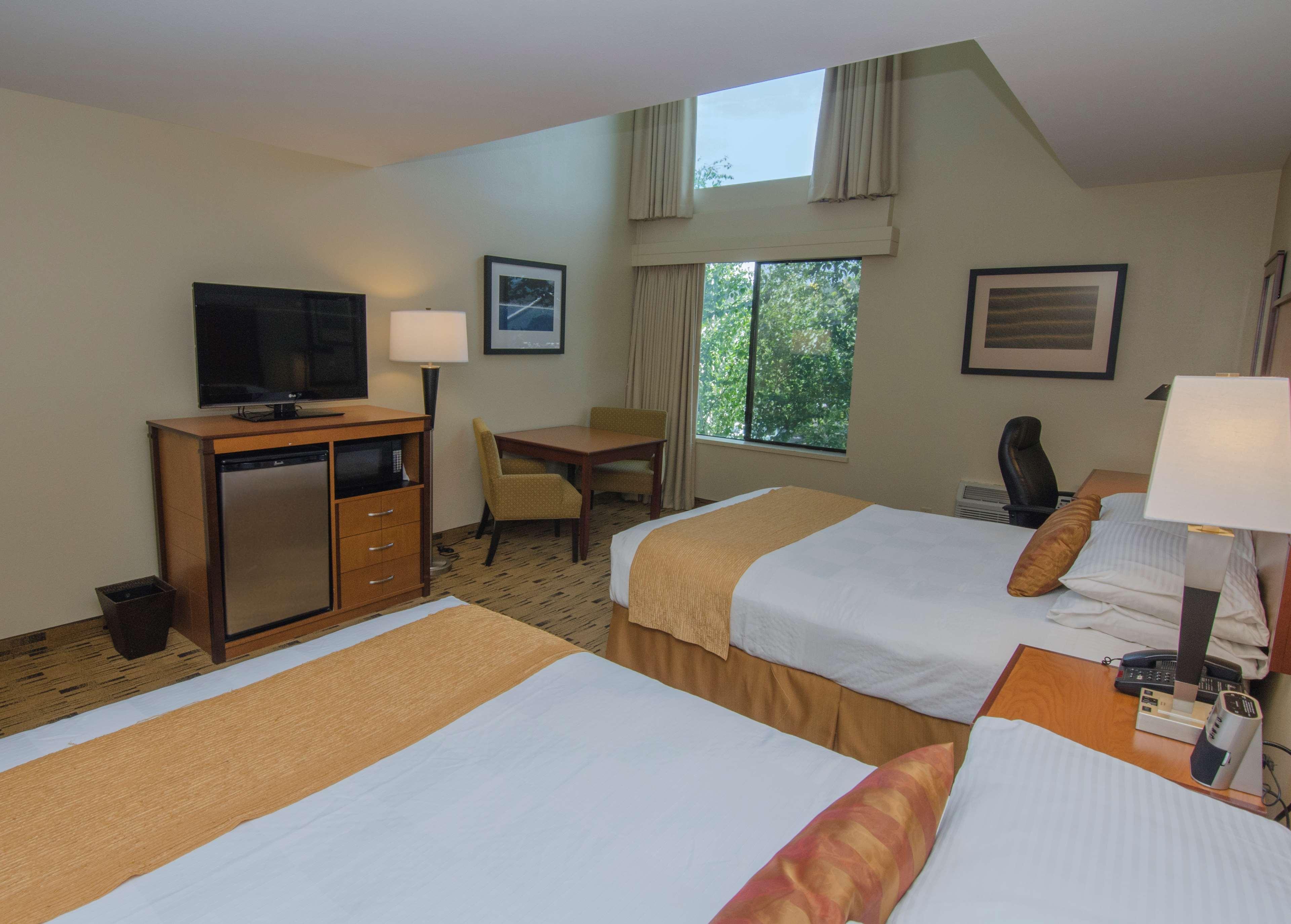 Best Western Plus Hood River Inn Bagian luar foto