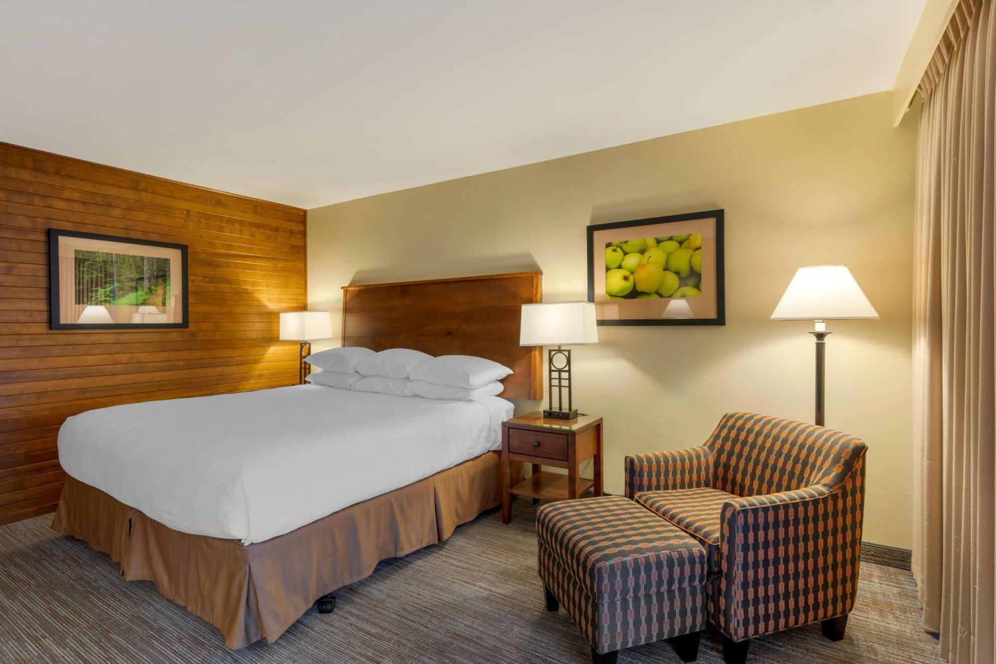 Best Western Plus Hood River Inn Bagian luar foto